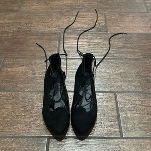 AMERICAN EAGLE BALLET FLATS